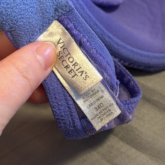 Victoria’s Secret Body by Victoria Lined Demi Purple Lace Bra 34D - Picture 5 of 5